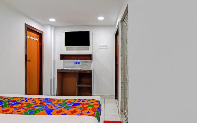 Fabhotel Dream Star
