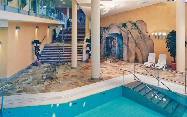 Shared Pool and Sauna, Mistelgau-obernsees