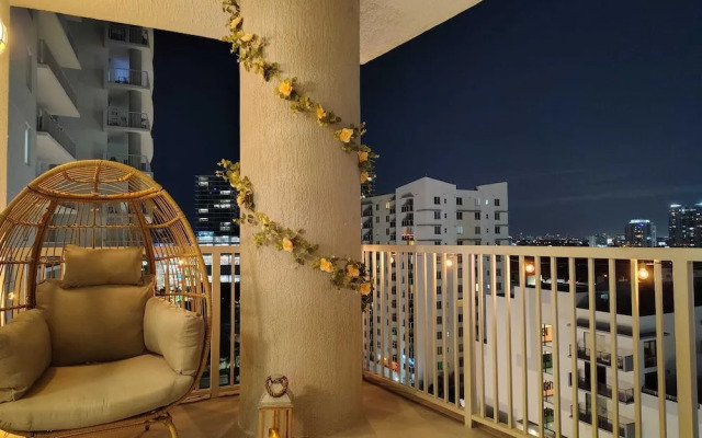 2Br2Ba Next To Jackson Memorial Hospital