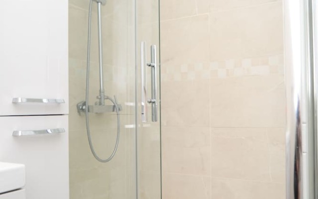 Suite 40 - Five Stars Holiday House