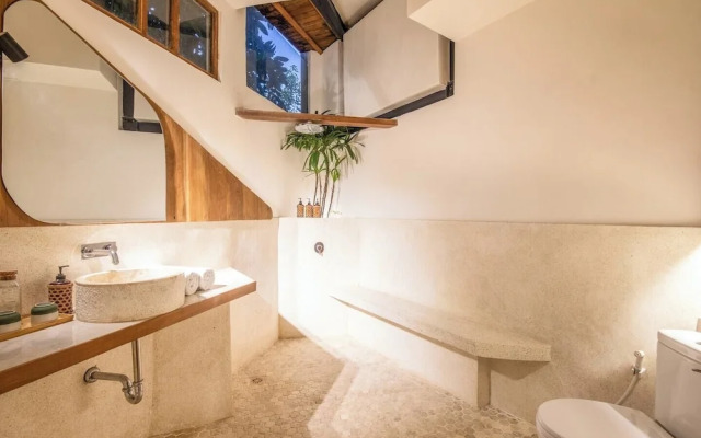 Stylish 2-br Villa With Pool, 800m Canggu Beach