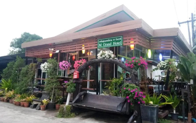 M Grand Hotel