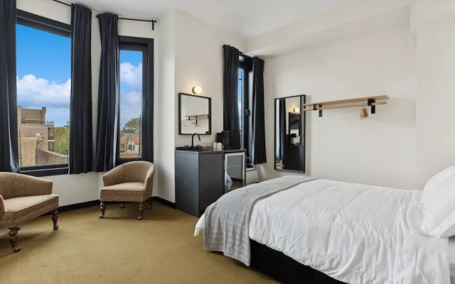 Logan Square SRO Hotel