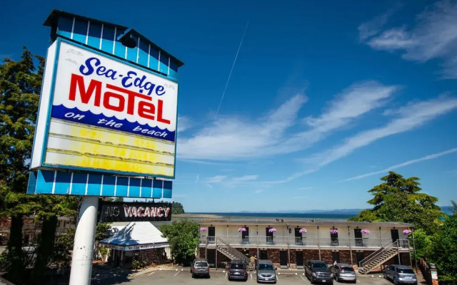 Sea Edge Motel