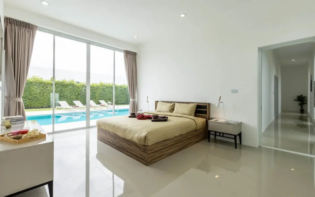 Modern 4 Bedroom Pool Villa - KHA5