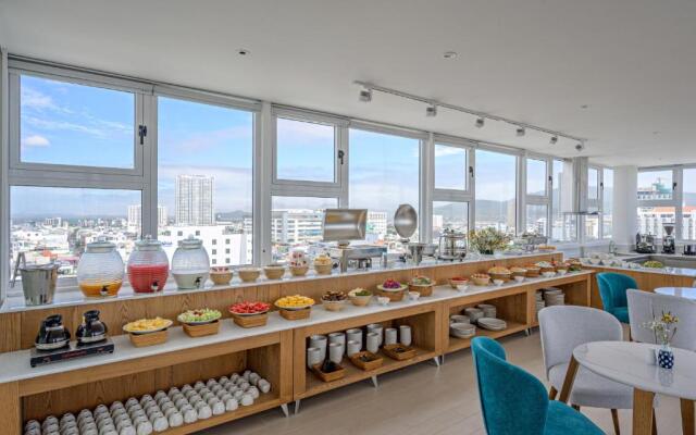 Delight Hotel