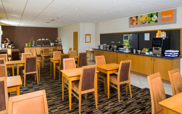 Holiday Inn Express Manchester East, an IHG Hotel