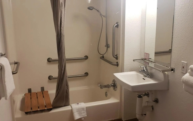 Motel 6 Destin, FL