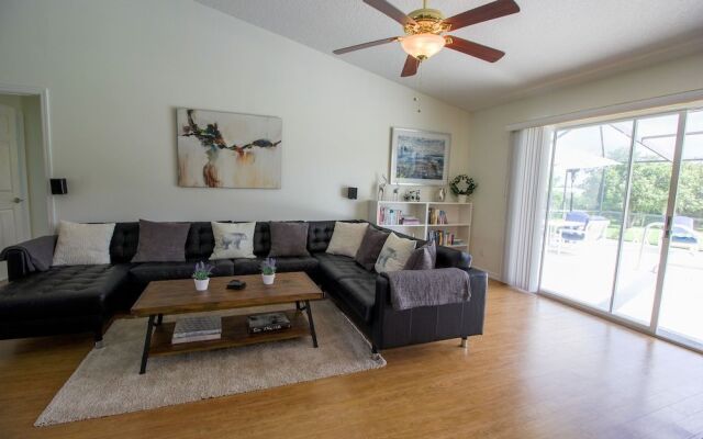 Three Bedroom Golf & Family poolhome 1571 home