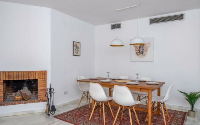 Top renovated penthouse in Los Naranjos