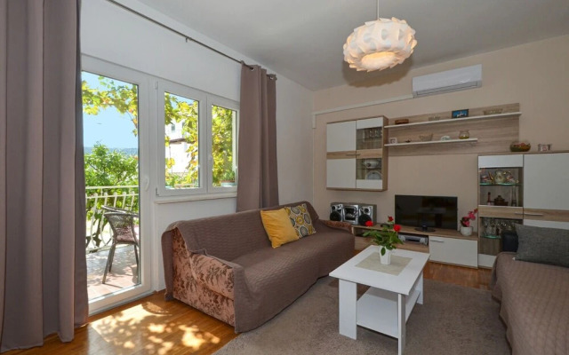 Paž - 28m From the Beach - A1