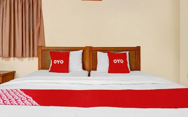 Capital O 90596 Hotel Griya Astoeti