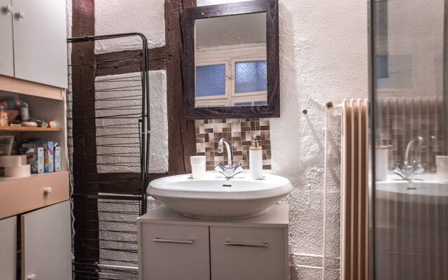 Place Cathedrale - Beautiful 2 Room Apartment Fully Equipped