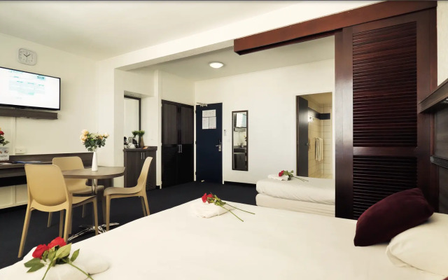 Hotel Le Paris