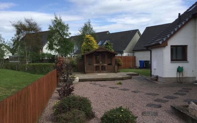 Inverness Apartments - West Heather