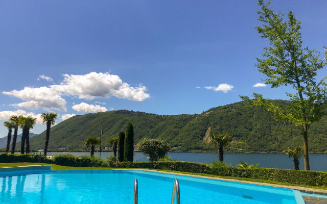 Lago di Lugano Family