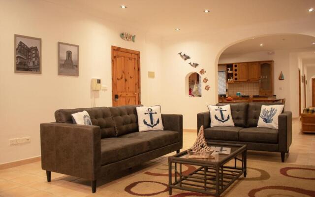 Spacious 3 bedroom apartment in Marsascala