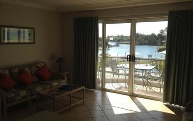 Pelican Cove