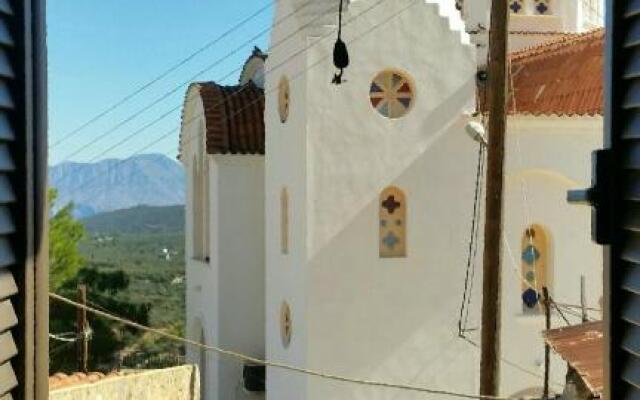 Tsiboulas Cretan Cottage