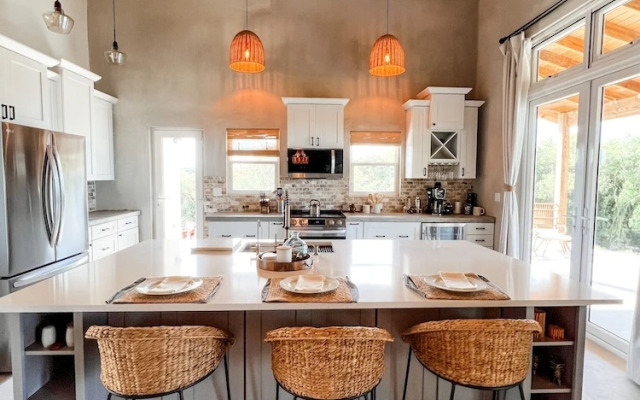 Paradise Cove 3 Bedroom Home