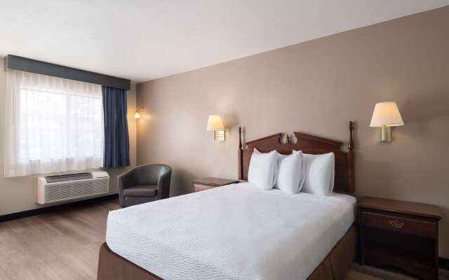 Travelodge by Wyndham Tucson AZ