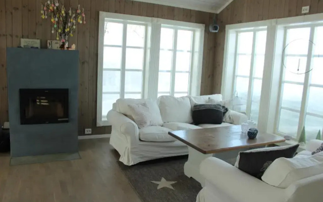Torshaug 4 bedroom cabin