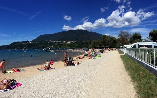 Camping Punta Lago