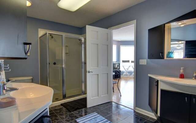 Pelican's Perch Duplex - 3 Br Home