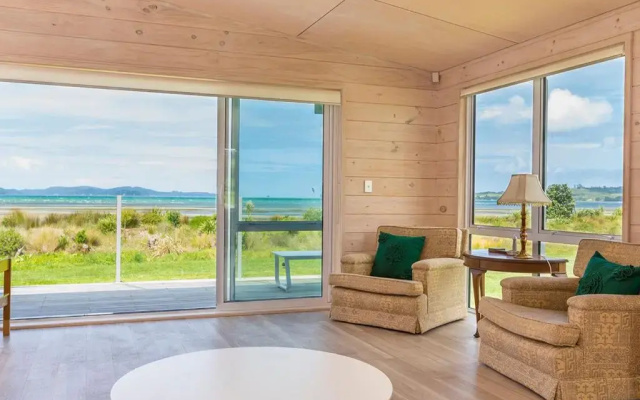 Beachfront Escape - Snells Beach Holiday Home