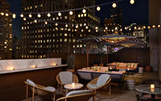 Kimpton Theta New York - Times Square by IHG
