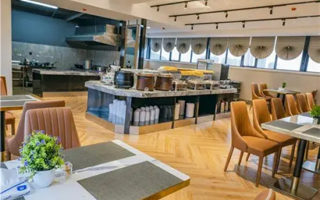 Fuyang Huiyuan Boutique Hotel