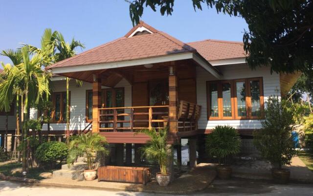 Magmai Riverside Homestay