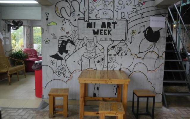 Abby Hotel By The River Town