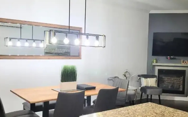 Champlain Condo 102