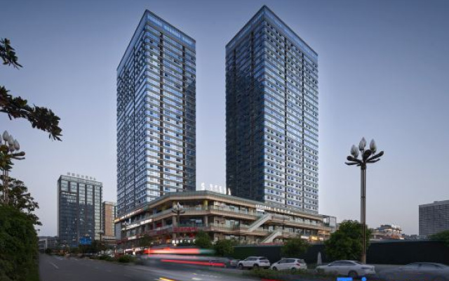 SFEEL Designer Hotel (Yibin Future Square Branch) — 3-star hotel in Yibin