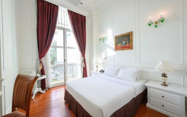 Chateau de Khaoyai Hotel & Resort