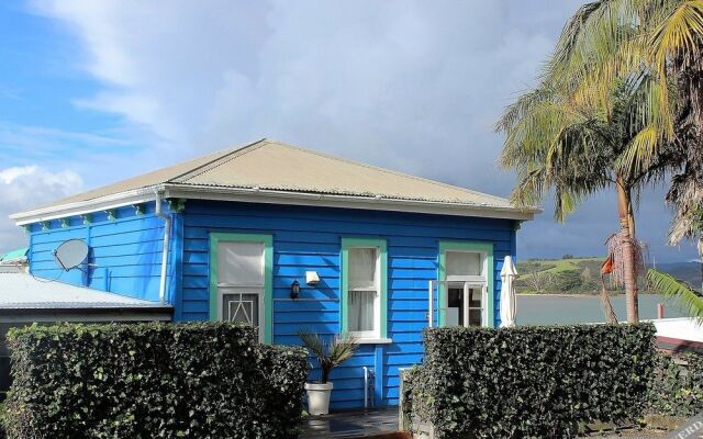 Mangonui Waterfront Apartments Motel