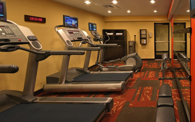 Courtyard by Marriott Hartford Cromwell