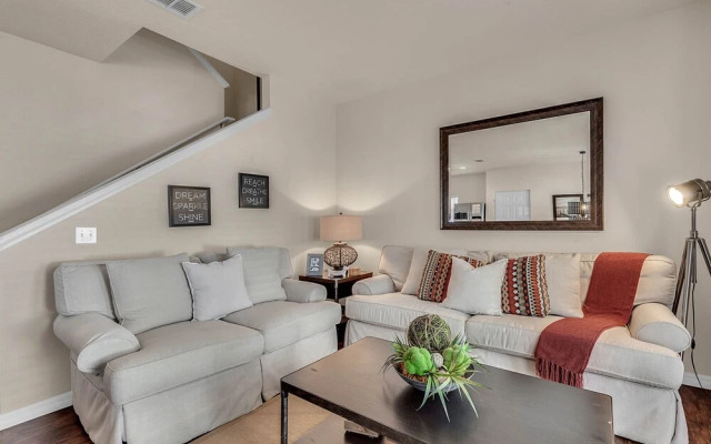 Lucaya Village 3040 #21-101