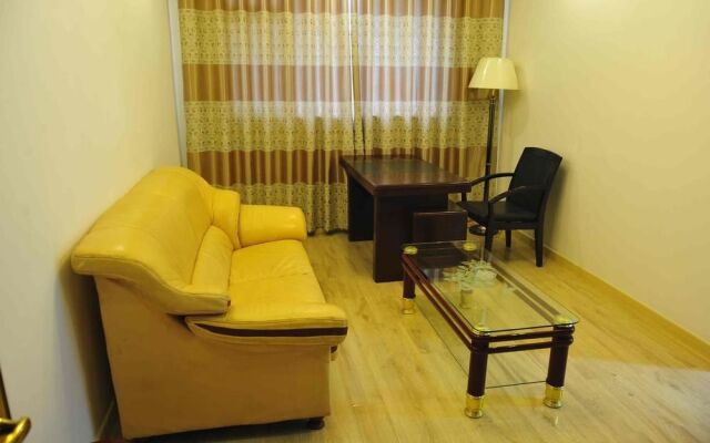 Fengcheng Hotel