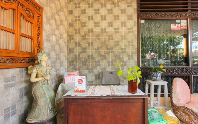 OYO 1721 A. Yani 95 Residence