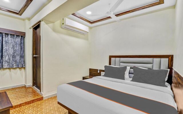Collection O 83963 Hotel Silver Inn