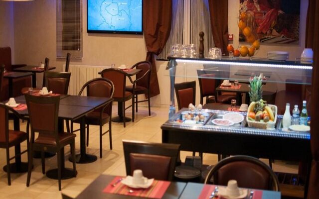 Comfort Hotel Emerainville Marne-La-Vallee