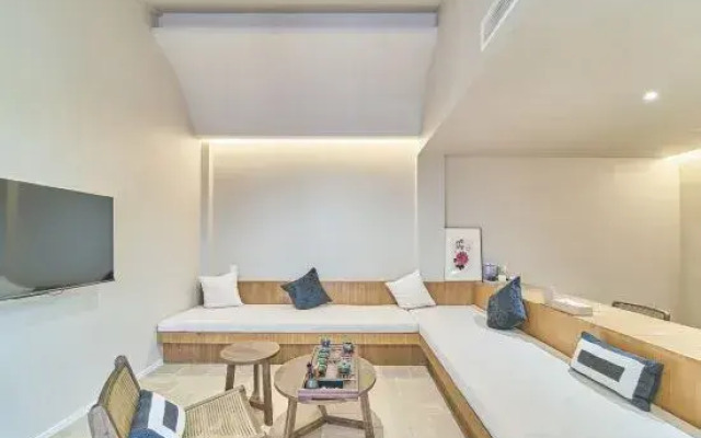 Qianyuan Jiangxin Hotel