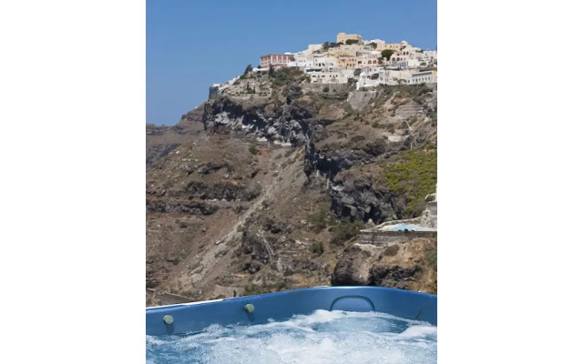 1809 Villa Fira