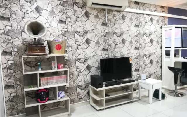 Kepong Spacious Vacation House