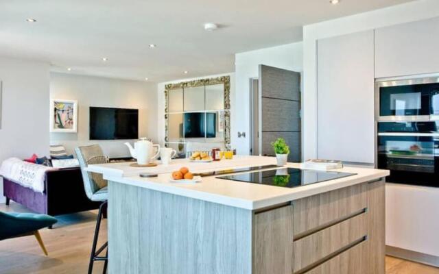 Fistral Two Bed Apartment in Pentire