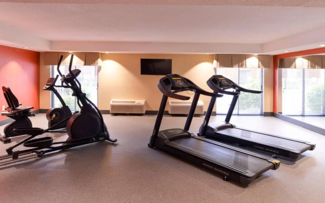 Holiday Inn Express Clearwater East - Icot Center by IHG