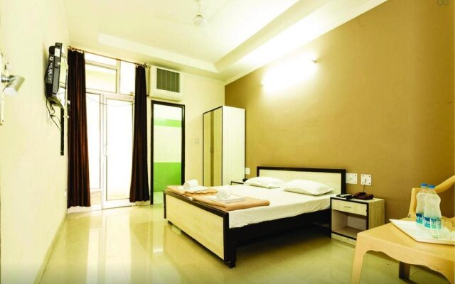 OYO 12784 Fabebo Hotel