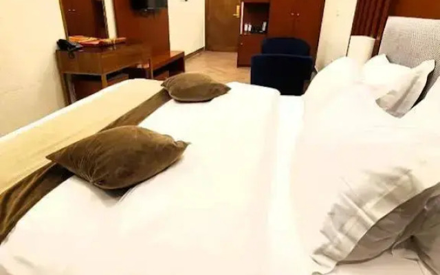 Smayah Hotel